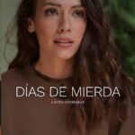 Laura Chimaras Instagram - ¿Qué haces cuando tienes un día de mierda? 🤯 Poemas de Marzo #2🖤 #poema #poemacorto #chimaraslaura #poeta #poetry #poet