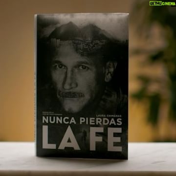 Laura Chimaras Instagram - Nunca Pierdas la Fe Vol. I 🖤 Disponible en: Amazon en formato digital a nivel mundial Laurachimaras.com en físico - USA y Argentina📚 - Nunca Pierdas la Fe Vol. II - estará disponible en unos meses🔜 Para más información pueden escribir a booking@laurachimaras.com o seguir la cuenta oficial del libro que es @nuncapierdaslafelch #nuncapierdaslafe #novelabasadaenhechosreales #novela #yanischimaras #chimaraslaura #duelo #memoriasdeunahija