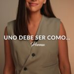 Laura Chimaras Instagram - Uno debe ser como… ¿Cuál fue le último libro que leíste? En mi cuenta @clubdelecturalaurachimaras recomendamos libros, actividades y siempre estamos fomentando la importancia de la lectura 🤓 #poema #poesíaymúsica #chimaraslaura #libros
