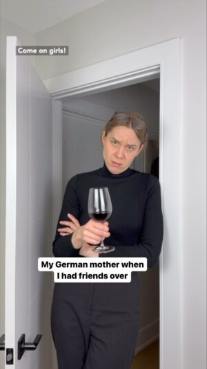 Laura Ramoso Instagram - Just don’t start painting your nails inside the house…
.
.
.
.
#germany #german #germanmom #germany🇩🇪 #germanmother #mom #mama #germanmeme #deutsch #deutschland #meinemutter #sleepover #sleepovers #sleepoverparty #sleepingover #sleepoverfun #parentmemes #motherdaughter #motherdaughterlove #pov #discover #satire #eltern #bestfriends #middleschool