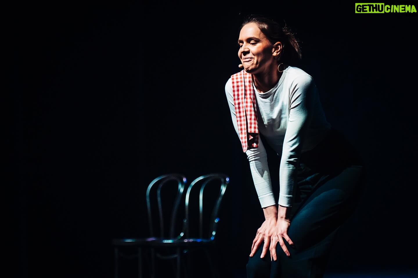 Laura Ramoso Instagram - Last night was beyond words, I love you Antwerp. Dank u wel 💖 @arenberg_antwerpen . 📸 @thomasgeuens for @arenberg_antwerpen