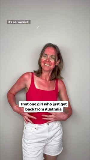 Laura Ramoso Instagram - I made this a year ago and today I’m on my way to TOUR AUSTRALIA 🇦🇺 THIS WILL BE ME 🦞🦞🦞
.
.
.
.
.
#australia #australia🇦🇺 #australian #aussie #aussies #aussieaussieaussie #melbourne #sydney #bondibeach #australiagram #vacation #holiday #tourist #americantourist #americansabroad #aussiememes #northamerica #usamemes #cultureclash #satire #pov #midtwenties #discover #tourism #flatwhite #downunder #repost