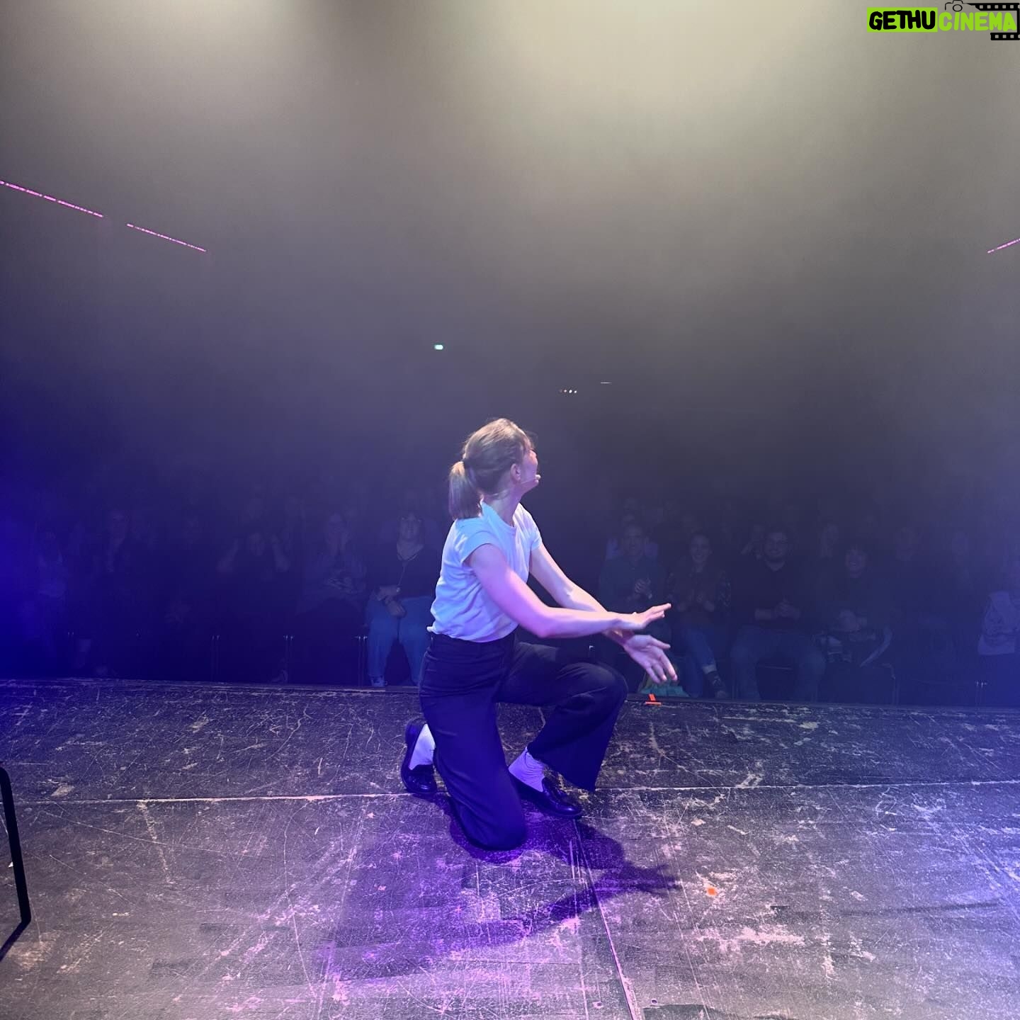 Laura Ramoso Instagram - Milanooooo!!! Grazie grazie grazie for kicking off the start of my EU/UK tour last night at the super cool @santeriamilano !!! You were electric and FAB and SO FUN!!! Opening the show in Milano of all places just felt so correct 👌 Alla prossima!!! Ciaoooooooo!!! 🇮🇹🙌🍾