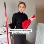 Laura Ramoso Instagram - You need to make a list, Laura 🇩🇪 . . . . . #germany #german #germanmom #germany🇩🇪 #germanmother #mom #mama #germanmeme #deutsch #deutschland #meinemutter #movein #movingday #newapartment #movinghouse #movingin #motherdaughter #motherdaughterlove #parentmemes #pov #discover #satire #eltern #movingbox