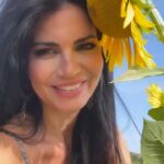 Laura Torrisi Instagram - Pomeriggio di mezza estate a Montalcino 🌻