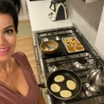 Laura Torrisi Instagram - Lo sentite questo profumino? 🤩🥞 #torrisicook #pancakes #glutenfree