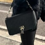 Laura Torrisi Instagram - In love with my new bag ✨👜 @roccobarocco_accessories #roccobaroccoaccessories #FW23 #adv