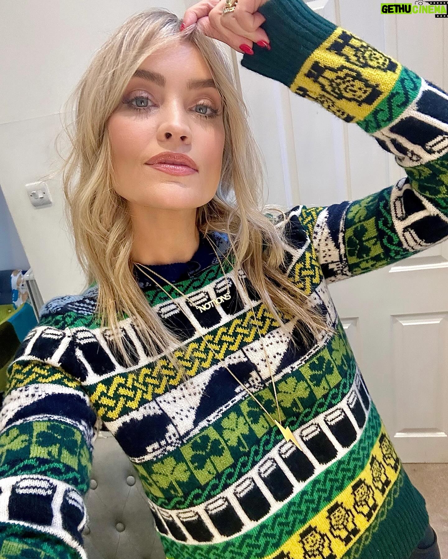Actress Laura Whitmore HD Instagram Photos And Wallpapers March 2024 