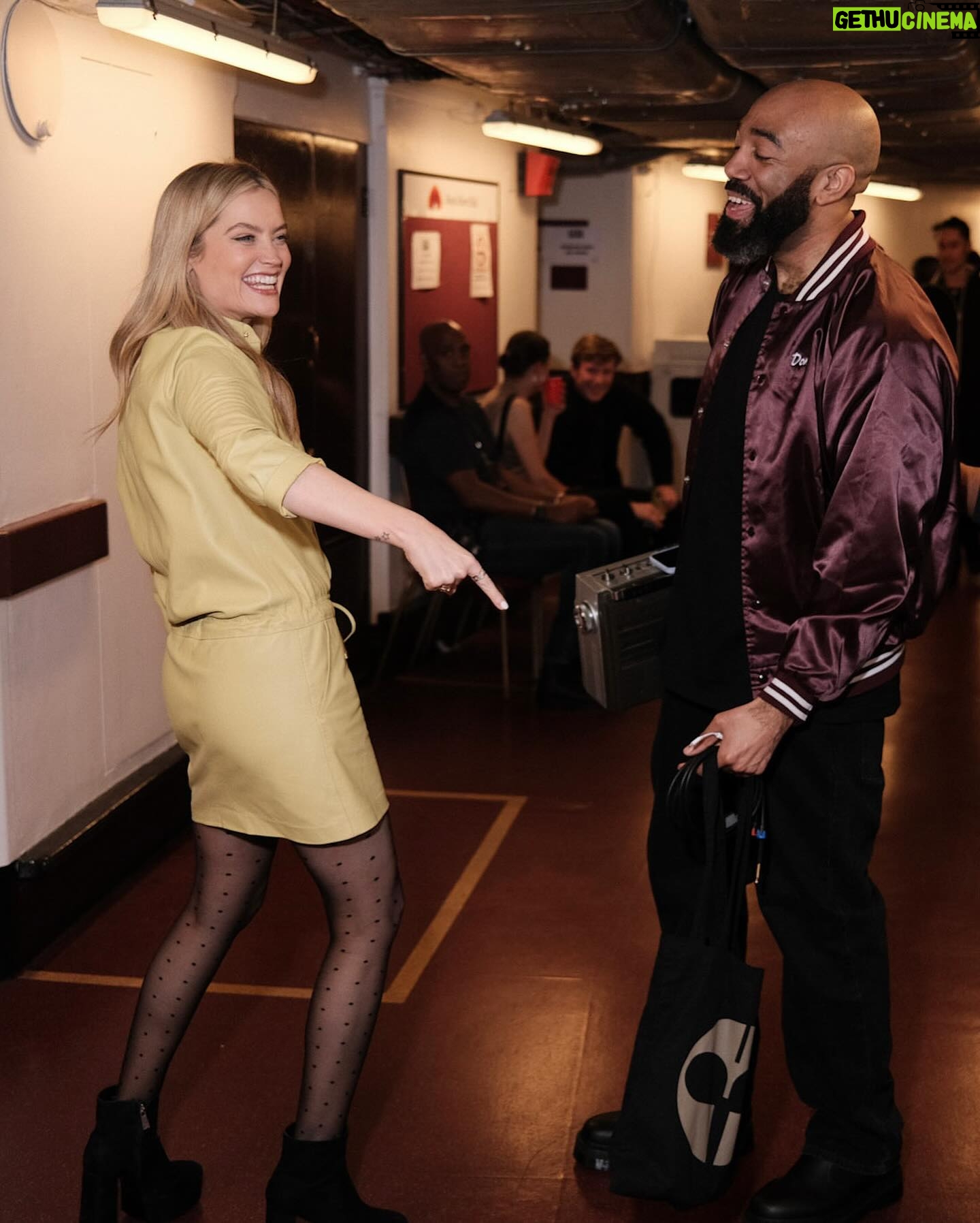 Laura Whitmore Instagram - Royal Albert Hall BTS (and I will have a hair tie around my wrist to the day I die!) Jumpsuit @freepeopleeu Scarf @rockinshq Yellow leather dress @lamaniafashion 📸 @georgeonaboat