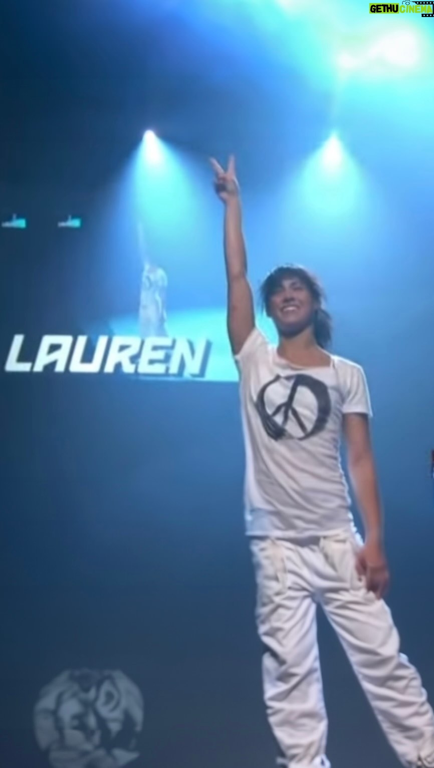 Lauren Gottlieb Instagram - My favorite #throwback! ๐ฉต Thank you all so much for supporting me through the years!! Youโve made this wild artist ride so fulfilling. I could have never imagined at 19 years old when I hit this stage that I would be gaining a community, an extended family, from all over the world! I love you all ๐๐๐ ๐ง @waderobsoncreations ๐ฅ @danceonfox #soyouthinkyoucandance #sytycd #dance #laurengottlieb #waderobson
