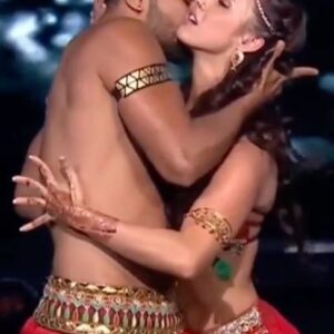 Lauren Gottlieb Instagram - Choreographed by me and @salmanyusuffkhan. Showcasing a new style we called KamaGraphy - a Kama Sutra choreography ❤️‍🔥😅
