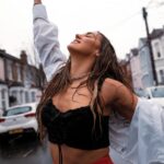 Lauren Gottlieb Instagram - Dancing in the rain 💃🏻☔️ 📸 @newinflux #london #uk #dance #photography