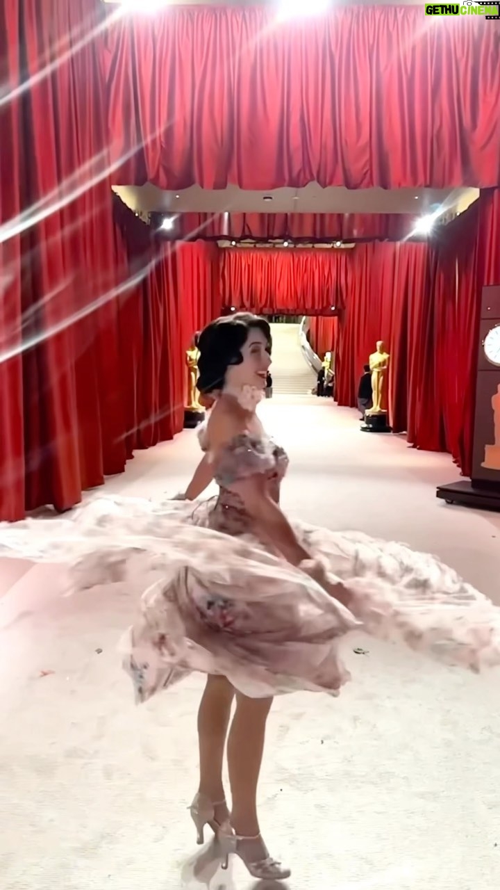 Lauren Gottlieb Instagram - 95th Academy Awards ✨ post performance celebration @mrjasonglover @billymustapha @alexdwong @sageasher @kailyn_rogers @laurenwallingford @kellysweeney1 ♥️ #academyawards #oscars #rrr #naatunaatu