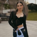 Lauren Kettering Instagram - lookin your way @romeocaptures 🩵