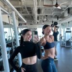 Lauren Kettering Instagram - 🏋️‍♀️💪🏼👯‍♀️⭐️ @rhegan777