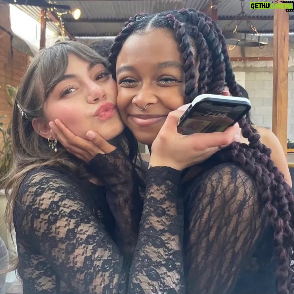 Lauren Lindsey Donzis Instagram - my best friend is 20 today. bri bri, there isn’t anything I wouldn’t do for you. you’re all things wonderful in this world. the dee to your dum till forever. i love you!!! ❤️❤️❤️