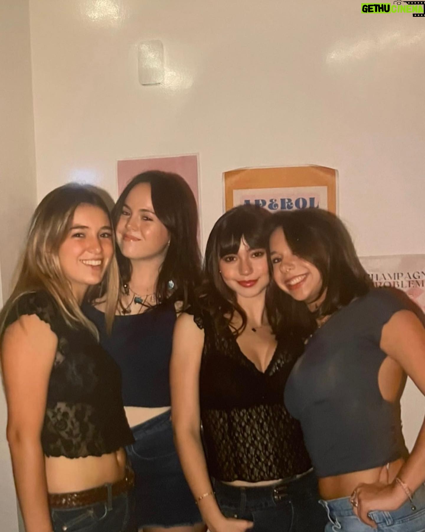 Lauren Lindsey Donzis Instagram - quick update 💝