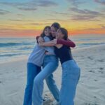 Lauren Lindsey Donzis Instagram - <333333333