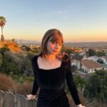 Lauren Lindsey Donzis Instagram - the birds gave me wings and a halo!