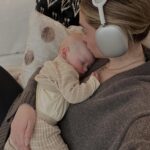 Lauren Luthringshausen Instagram - I THINK I LIKE THIS LITTLE LI- Ahem, The mama learning never stops but it’s bc we’re quite literally superior humans imo 💪🏻 @ritual (use my code) #ritualpartner #momlife #sahm #lifestyle #dayinthelife #chicago