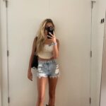 Lauren Luthringshausen Instagram - It’s been a summer ☀️🌆🤠👯‍♀️