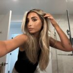 Lauren Luthringshausen Instagram - preview of this weeks vlog: 🤠💅🏼👯‍♀️