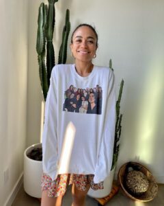 Lauren Ridloff Instagram - Grateful for the love, always. Thank you so much @sorrypookie for the gift. I love this cloud of a sweatshirt ☁️☁️