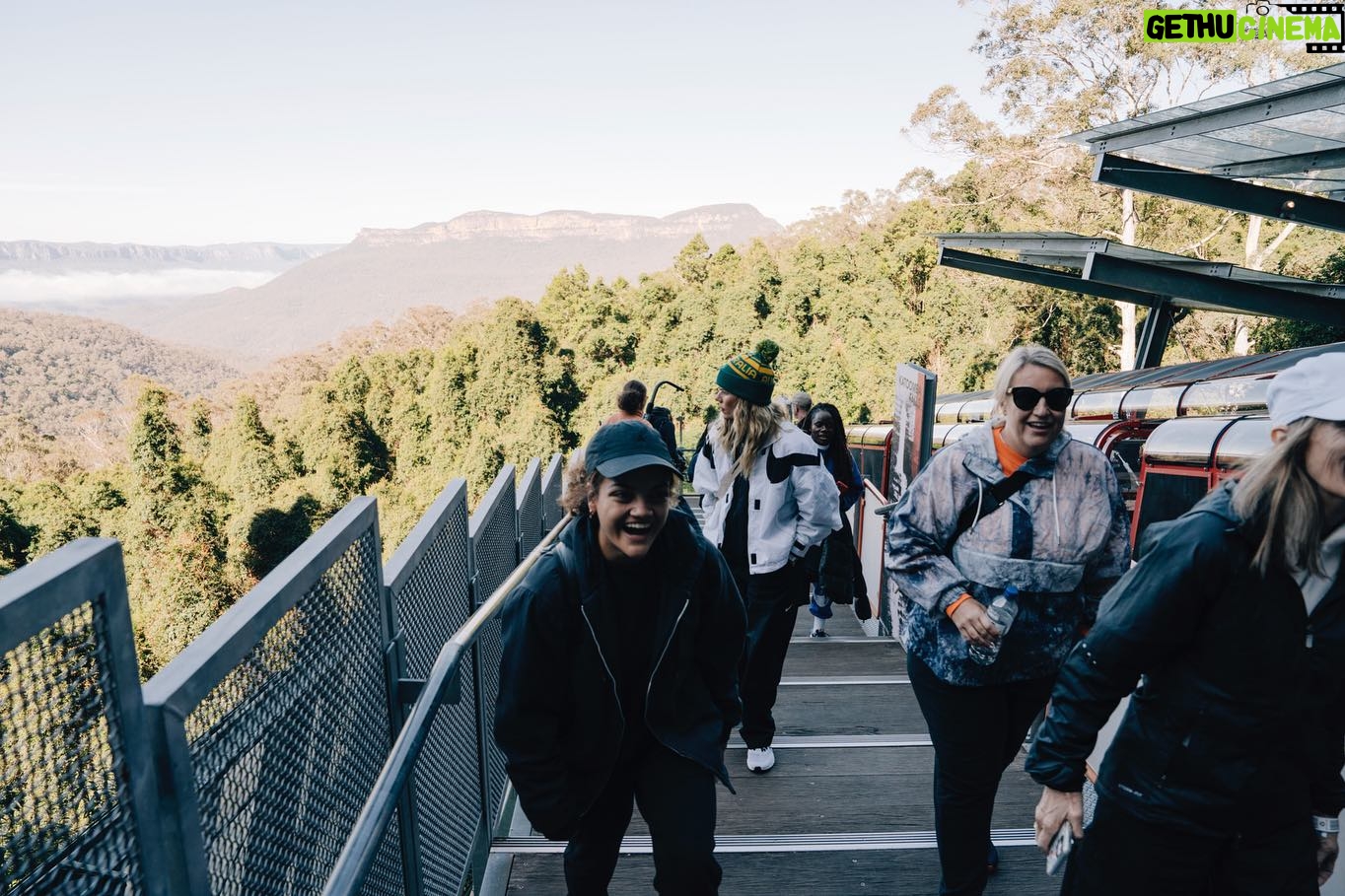 Laurie Hernandez Instagram - yall i was just in Australia with Nike to meet w other athletes, celebrate our love of sport and movement, and chat in depth about things that are important to us. we also got to do some AMAZING events in between like watch the World Cup, go hiking, and so much more. more pics from the whole thing coming soon!!💖