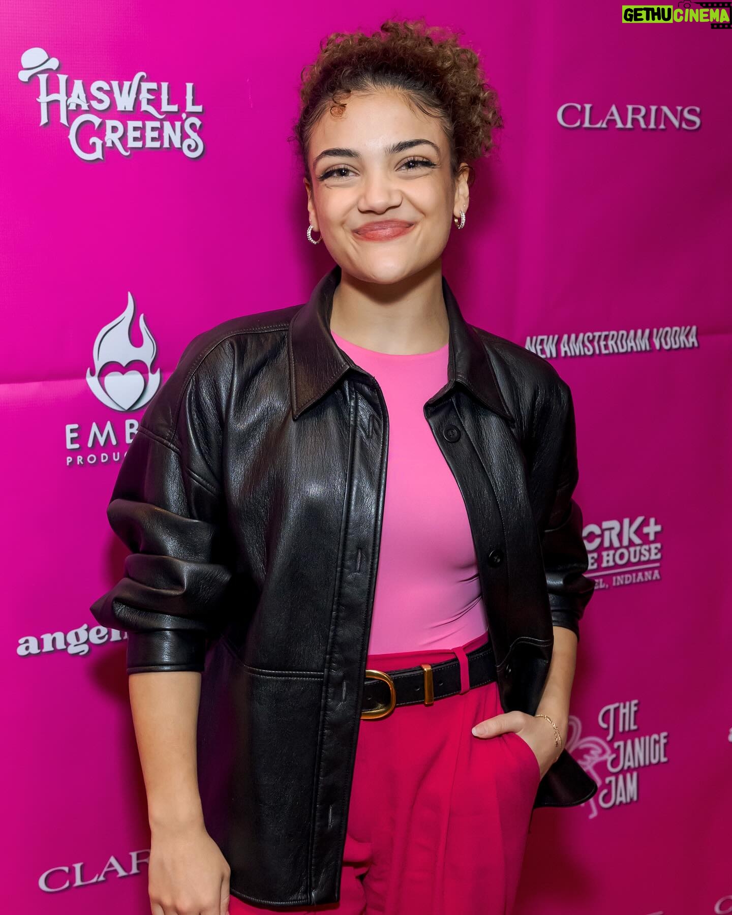 Laurie Hernandez Instagram - last post I swear but look! #TheJaniceJam