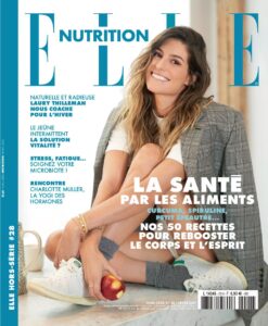 Laury Thilleman Instagram - Ça fait un petit quelque chose quand même 🙈 Merci @ellefr pour cet ascenseur émotionnel 🎢 Un jour je pourrai dire à mes enfants que j’ai fait la couv’ du ELLE et shooté en claquettes/chaussettes, pfiouuuu 😅