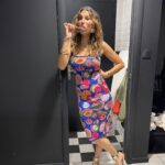 Laury Thilleman Instagram – Let’s gooo 🔥 pour ce premier stop à Aix en Provence j’ai eu la droit a une petite assistante 👧🏻🎤 et la visite de ma petite famille 💜

Le Grand Concert des Régions c’est ce soir 21h10 sur @france3 ✨