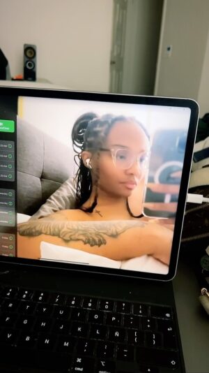 Lauryn McClain Instagram - i wish i kneeeewwwwww.  i wish i kneeewww you waaanteddd meeeehhhhh iwiiiishiiiiiikneeeewwwww.