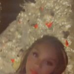 Lauryn McClain Instagram - Christmas tree still up, fight me.