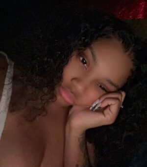 Lauryn McClain Instagram - top of tha mornin.
🙏🏾🩶