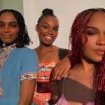 Lauryn McClain Instagram - i love you my girls.💙🧡❤️