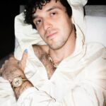 Lauv Instagram - the clock is ticking why ain’t you DM me yet!!