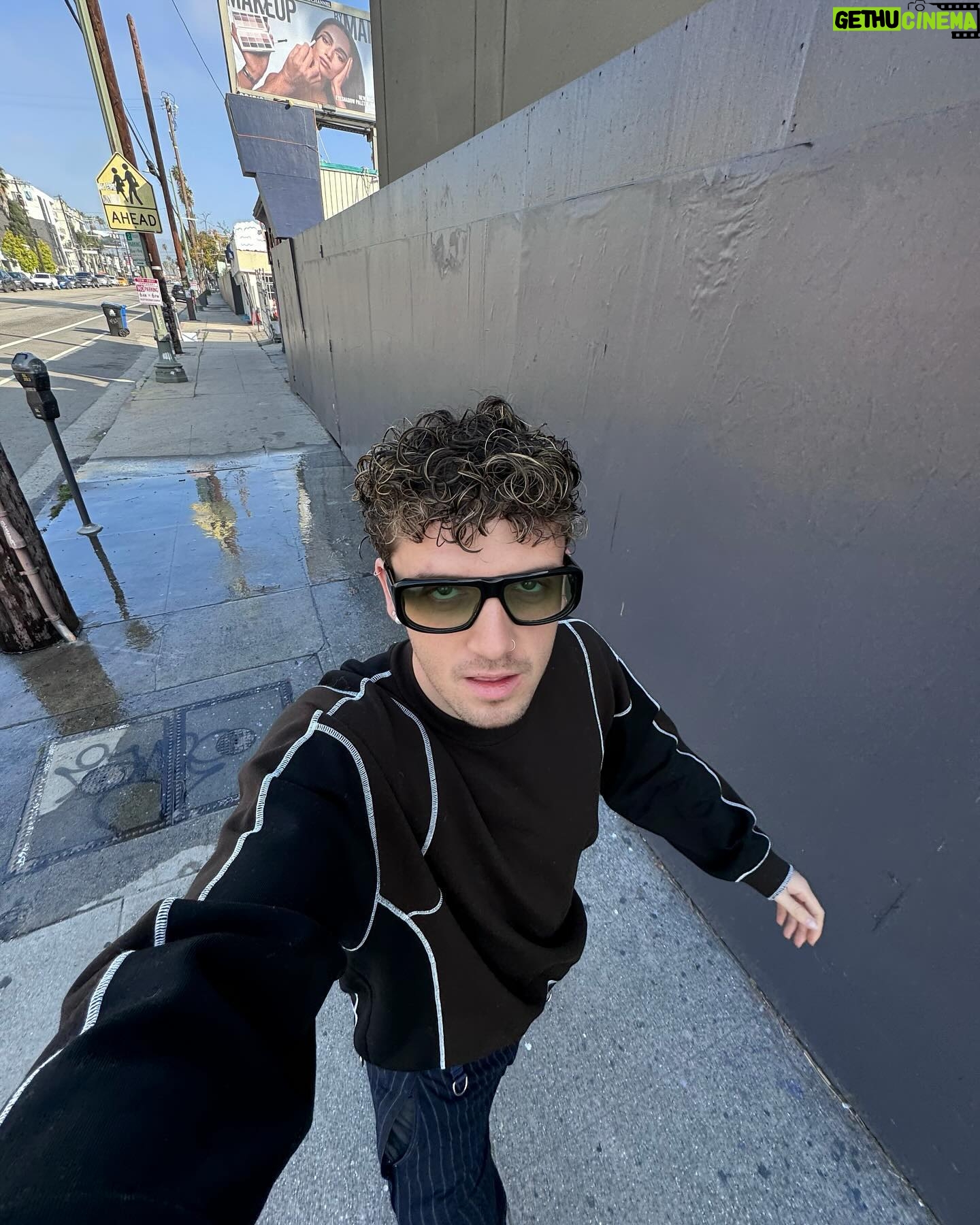 Lauv Instagram - this was me on my way to dance class. dancing has been one of the most fun things i’ve done recently (which im SO excited for in this next chapter), and i feel like yeah lately life is about doing what’s genuinely fulfilling (kinda like a lil kid again..) and seeing what happens. instead of looking for outcomes. just getting lost in the process. like today i turned on spongebob for like 2 hours and just vibed. if you know me, u know it’s hard for me to get myself to focus on a tv show or movie, so this was big. i used to sit in front of the tv eating goldfish (the snack that smiles back lol) for hours just watching cartoons n stuff. now i just put mad pressure on myself to perform and perform at higher levels. it’s not okay. i’m flipping the script. time for more enjoyment, pleasure, less shame… 💜
