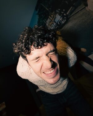 Lauv Instagram - BOY IS HOME FROM TOUR LETS GO
