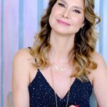 Lavínia Vlasak Instagram - Realizar suas tarefas com carinho e atenção faz toda a diferença. Nunca menospreze qualquer atividade pois pode sem você saber mudar a vida de alguém. 😉❤️🙌🏻 #fabula #paraquedas