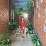 Lavínia Vlasak Instagram – A elegância não está apenas nas roupas, mas na maneira como você as usa para refletir sua autenticidade e bom gosto.

❤️ #Moda