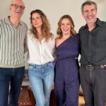 Lavínia Vlasak Instagram – E não é que a luz dos olhos meus e a luz dos olhos teus resolveram se encontrar? 😍 Regiane Alves, Marcos Caruso, Lavínia Vlask e Nicola Siri juntinhos pra reviver cenas memoráveis de “Mulheres Apaixonadas” 💖 Preparem o coração, porque vem aí 👀