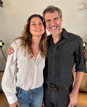 Lavínia Vlasak Instagram - E não é que a luz dos olhos meus e a luz dos olhos teus resolveram se encontrar? 😍 Regiane Alves, Marcos Caruso, Lavínia Vlask e Nicola Siri juntinhos pra reviver cenas memoráveis de “Mulheres Apaixonadas” 💖 Preparem o coração, porque vem aí 👀