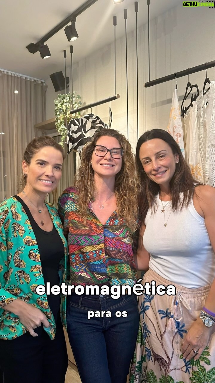 Lavínia Vlasak Instagram - Viajei e já voltei! No melhor estilo curta agora e poste depois, mostrarei um pouco da minha viagem para vocês! Spa Kiron em Miami! Sempre passo lá. Maravilhoso! Para quem quer conhecer fica a dica. 😉🙌🏻 Muito obrigada queridas Beta e Fran ❤️ @kironspa