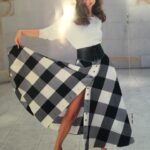 Lavínia Vlasak Instagram – Um lindo trabalho para a Dior no nosso #tbt de hoje! 
#Dior #bestskirt
🎈🎈🎈