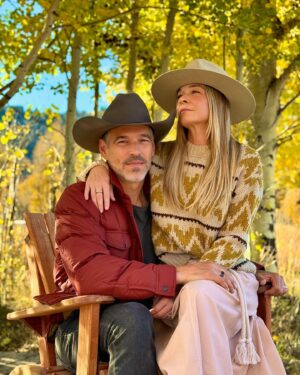 LeAnn Rimes Instagram - montana magic 🍂
outfit @thisisthegreat_