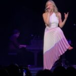 LeAnn Rimes Instagram - it may not be christmas eve just yet… but this year’s holiday tour is underway 🎄 thank you for kicking off the holidays with me arizona! be sure to check out my website to see where you can join the fun. #joytheholidaytour #christmas #christmastour #itschristmaseve #holidaymusic