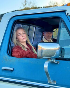 LeAnn Rimes Instagram - “the ‘23 bonnie & clyde… ed and le… holla” 

#bonnieandclyde #beyonce #jayz #throwback #theranchatrockcreek
