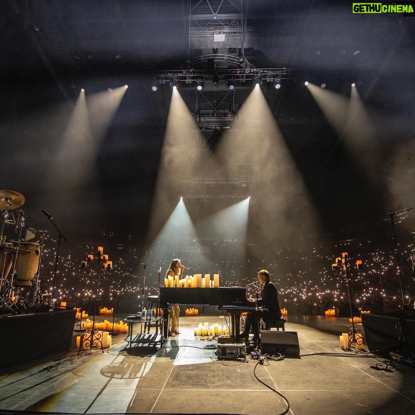 LeAnn Rimes Instagram - i couldn’t love these humans any more 🤍 thank you @aaronparsonsphotography for capturing these memories at @theo2london!! @gmhmusic @takuhirano @trevorlawrencejr @antonnesbitt @joshuahwhite @the_realslimshamus @sofieannemusic @margorette @rokeating @davidgray
