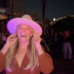 LeAnn Rimes Instagram - peekaboo 👀 @eddiecibrian