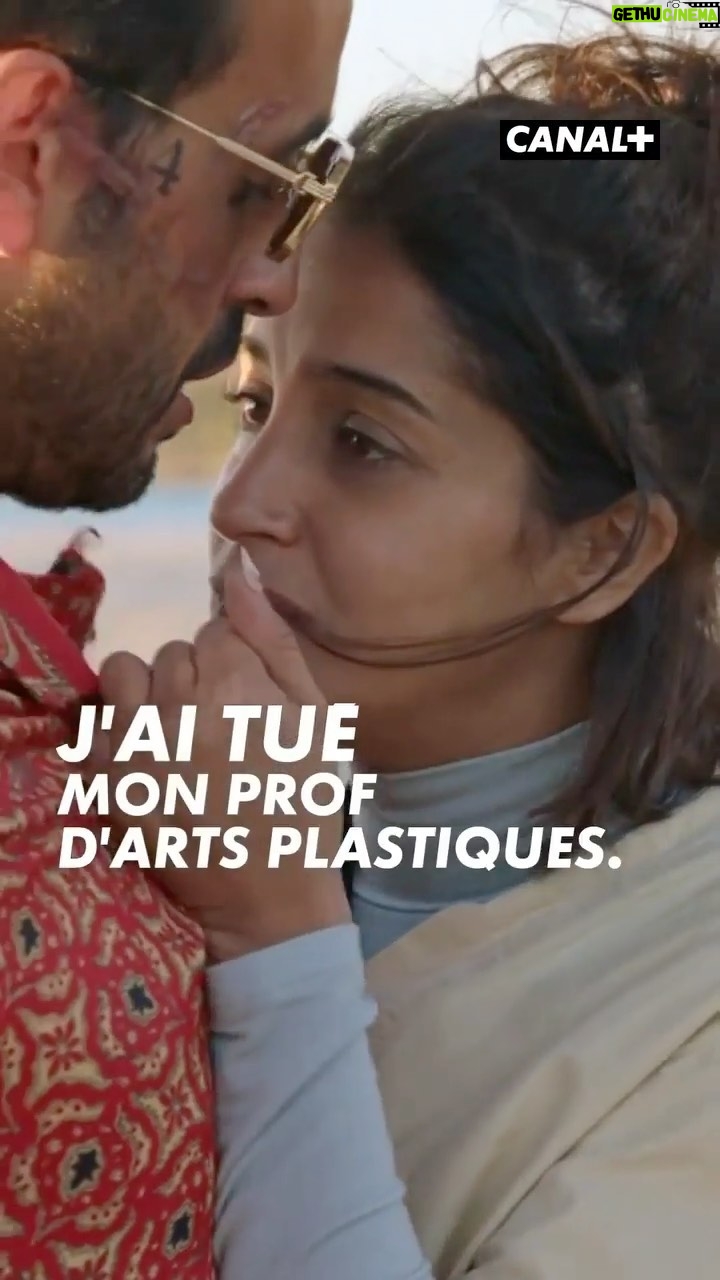 Leïla Bekhti - 55.8K Likes - Que vous soyez en vacances ou pas j’espère que vous trouverez l’amour comme MARC(O) et Alexandra ( et c’est pas Alejaaajaaaja c’est AleXandra!!!!)